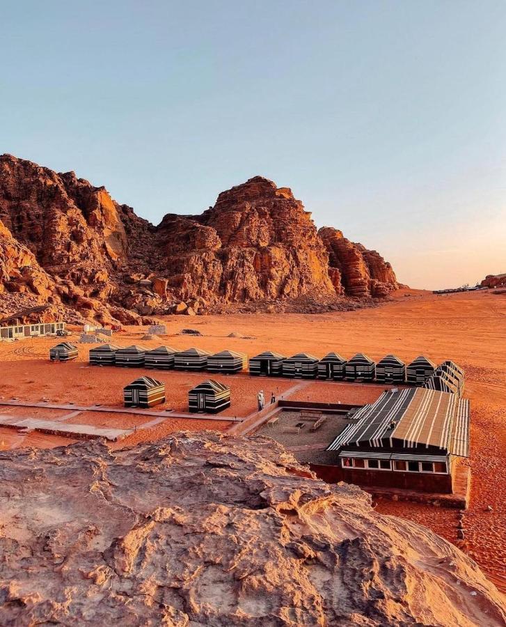 Desert Moon Camp Ουάντι Ραμ Εξωτερικό φωτογραφία