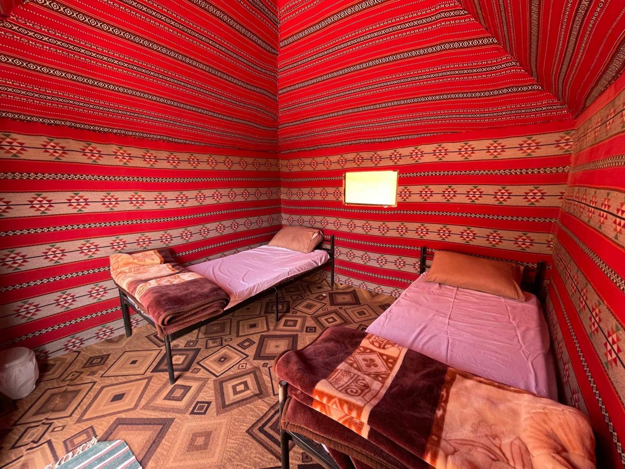 Desert Moon Camp Ουάντι Ραμ Εξωτερικό φωτογραφία