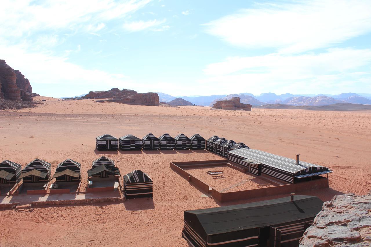 Desert Moon Camp Ουάντι Ραμ Εξωτερικό φωτογραφία