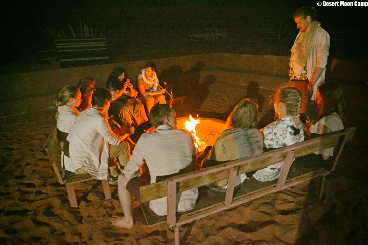 Desert Moon Camp Ουάντι Ραμ Εξωτερικό φωτογραφία